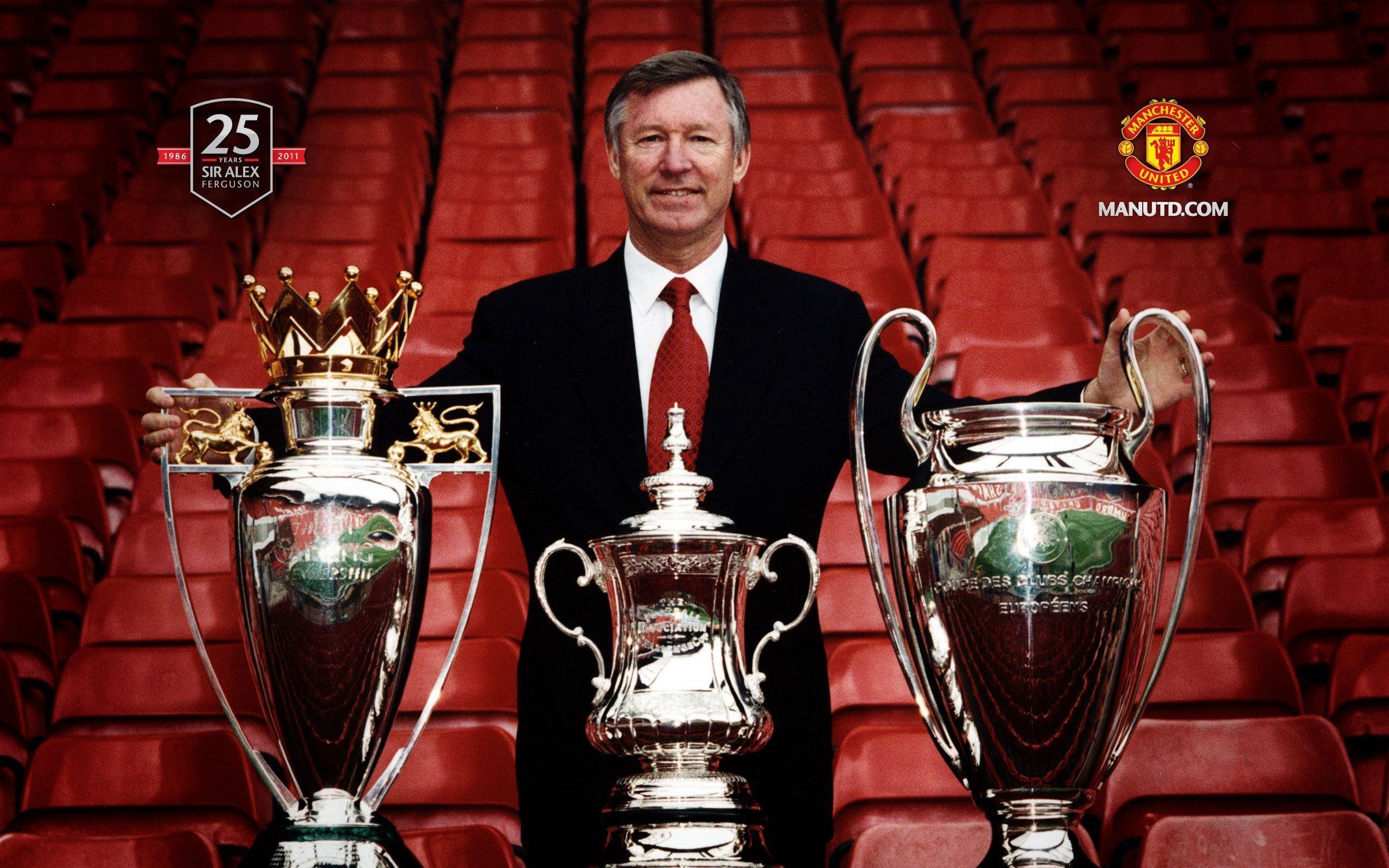 Sir Alex Ferguson dengan Treble Winner